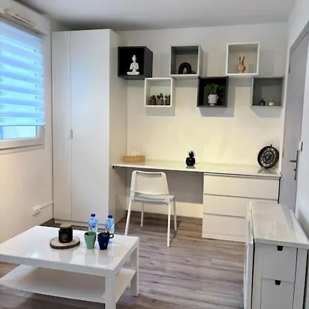 Le Petit Citadin Apartment Arras Exterior photo